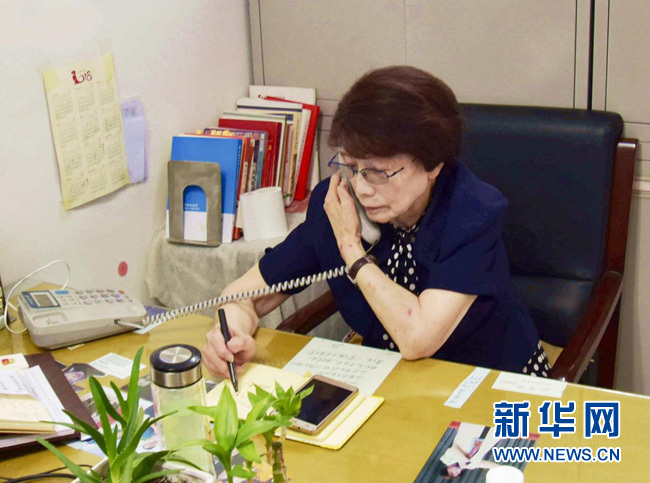 老年生活精力都放在教育上，健康秘訣是保持學(xué)習(xí)，簡單生活。