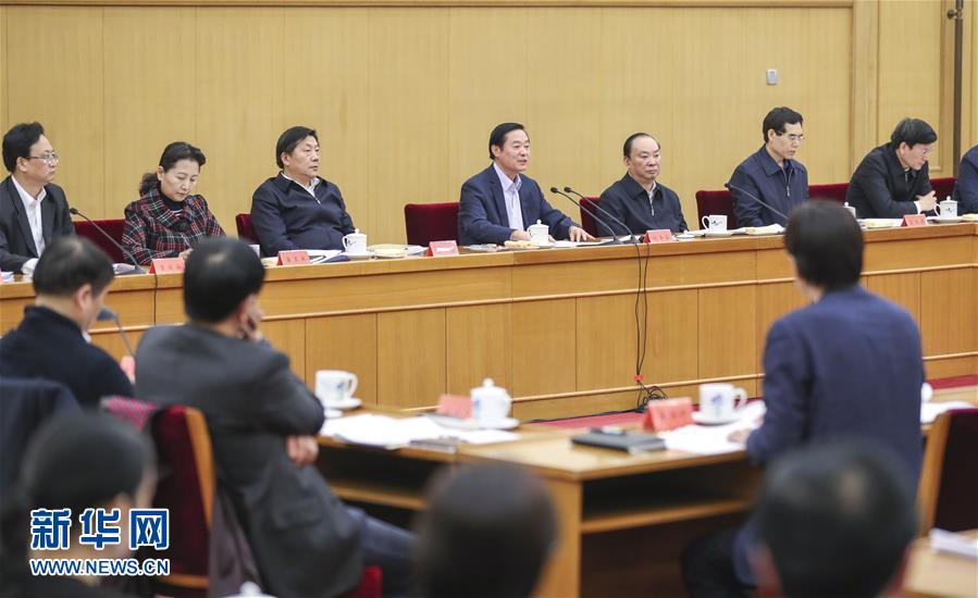 3月17日，中共中央政治局委員、中央書記處書記、中宣部部長劉奇葆在北京出席中華優(yōu)秀傳統(tǒng)文化傳承發(fā)展工作座談會(huì)。 新華社記者丁林?jǐn)z