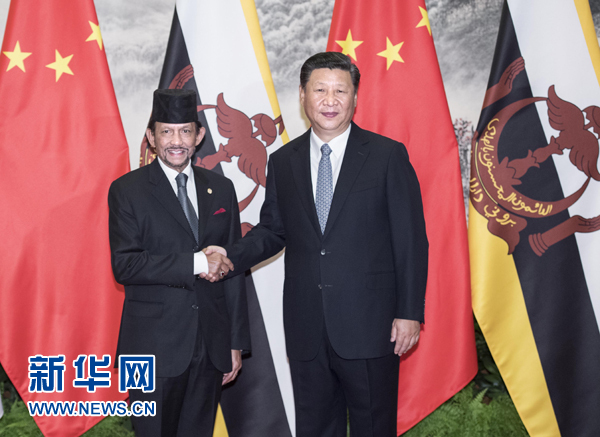 9月13日，國家主席習(xí)近平在北京人民大會(huì)堂同文萊蘇丹哈桑納爾舉行會(huì)談。 新華社記者 李濤 攝