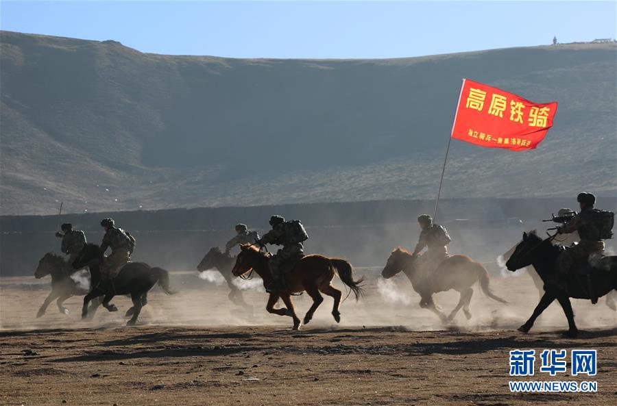（新華全媒頭條·圖文互動）（14）備戰(zhàn)踏上新起點(diǎn)，練兵展現(xiàn)新氣象——2018中國軍隊(duì)新年開訓(xùn)全景大掃描