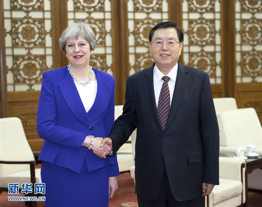 2月1日，全國人大常委會委員長張德江在北京人民大會堂會見英國首相特雷莎·梅。新華社記者 李濤 攝