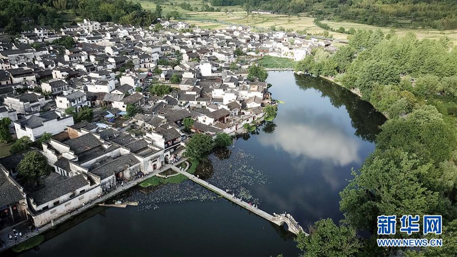 （新華全媒頭條·搶救古民居·圖文互動）（1）當古民居遇上城鎮(zhèn)化，如何留住鄉(xiāng)愁？