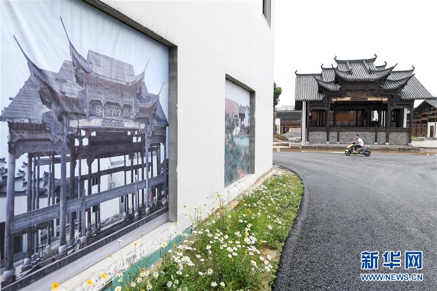 （新華全媒頭條·搶救古民居·圖文互動）（5）當古民居遇上城鎮(zhèn)化，如何留住鄉(xiāng)愁？
