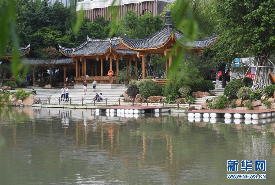 （新華全媒頭條·圖文互動）（4）為祖國驕傲，祝福偉大祖國！——國慶漫記