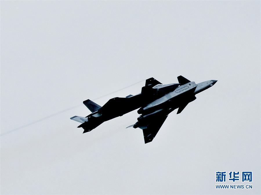 （圖文互動）“殲-20，你不要飛得那么快……”