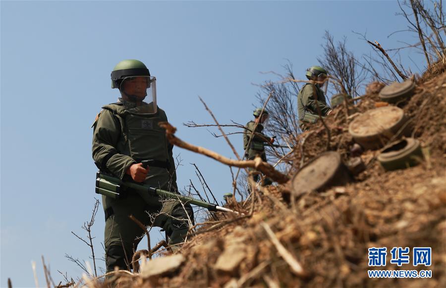 （圖文互動(dòng)）（2）和平年代，離死神最近的人——南部戰(zhàn)區(qū)陸軍云南掃雷大隊(duì)邊境掃雷排爆記事