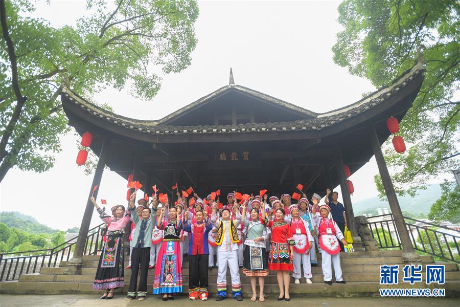 （壯麗70年·奮斗新時(shí)代——記者再走長(zhǎng)征路·圖文互動(dòng)）（4）何須馬革裹尸還——重訪紅二、六軍團(tuán)出發(fā)地