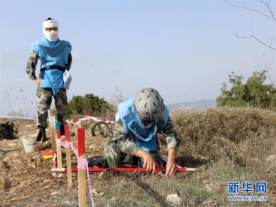 （新華全媒頭條·圖文互動）（12）沿著中國特色強(qiáng)軍之路闊步前進(jìn)——黨中央、中央軍委領(lǐng)導(dǎo)推進(jìn)國防和軍隊建設(shè)70年紀(jì)實