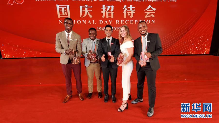 （在習(xí)近平新時代中國特色社會主義思想指引下——新時代新作為新篇章·總書記關(guān)切開放事·圖文互動）（6）開放的中國，夢想的模樣——洋學(xué)生在中國的日子