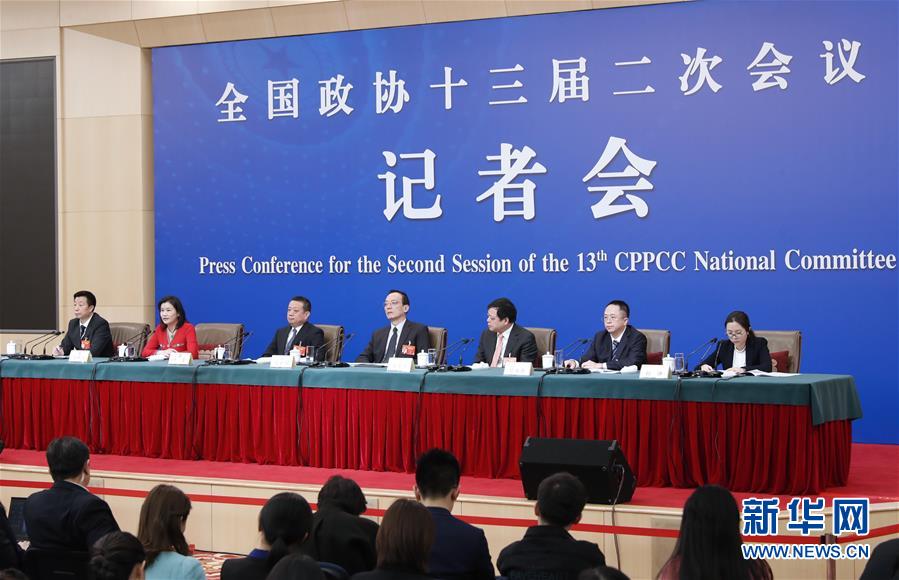（兩會·XHDW）（2）政協(xié)委員談優(yōu)化營商環(huán)境、促進(jìn)民營經(jīng)濟(jì)高質(zhì)量發(fā)展