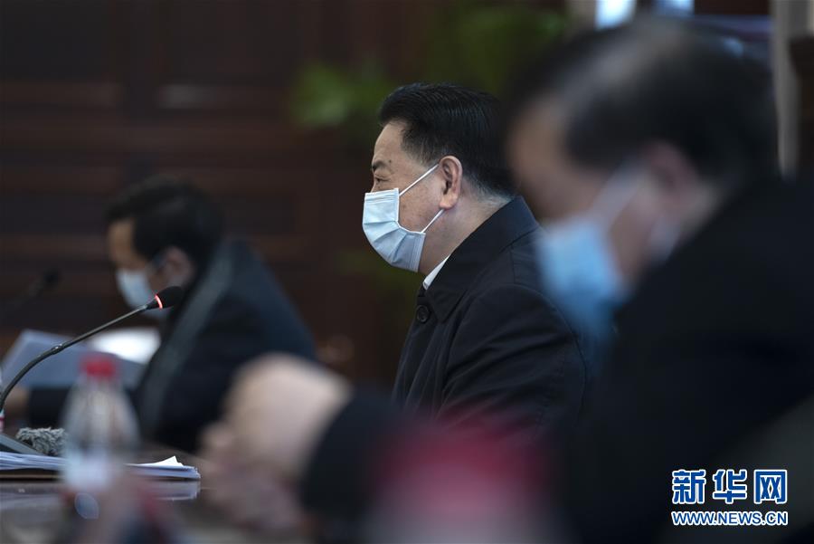 （聚焦疫情防控·圖文互動(dòng)）（4）急防控所急，沖鋒勇向前——華中科技大學(xué)以科研攻關(guān)推動(dòng)疫情防控救治觀察