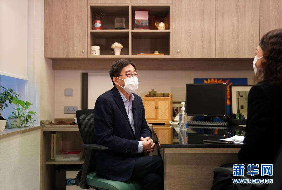 （香港故事·圖文互動(dòng)）（1）從“非典”到新冠，一位香港醫(yī)生親歷的兩次抗疫