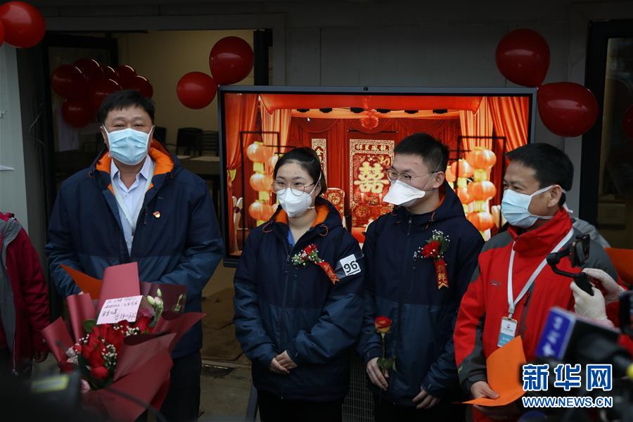 （抗疫一線醫(yī)務(wù)人員英雄群體·圖文互動）（5）合力護航生命之舟——遼寧、上海、廣東等醫(yī)療隊聯(lián)手決戰(zhàn)雷神山