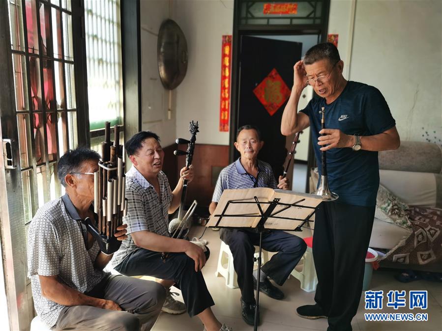 （來(lái)自一線的調(diào)查報(bào)告·圖文互動(dòng)）（2）從送文化、種文化到創(chuàng)文化——解碼鄉(xiāng)村文化振興的河南探索