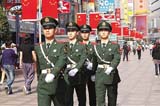 武警上?？傟?duì)一支隊(duì)十中隊(duì)30年踐行雷鋒精神