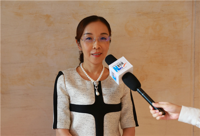 把增強(qiáng)黨的凝聚力、戰(zhàn)斗力與提高企業(yè)競爭力、創(chuàng)造力有機(jī)融合。