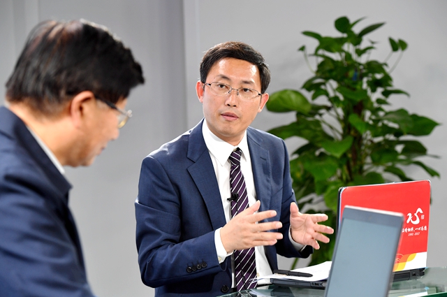 繼往不平凡，珍惜五年奮進(jìn)所取得的成就、經(jīng)驗(yàn)