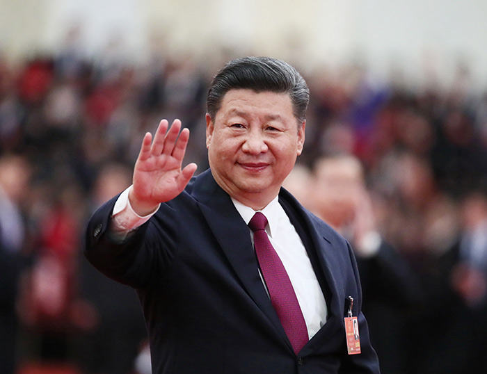 1、全國(guó)兩會(huì)貫徹十九大部署凝聚共識(shí)力量