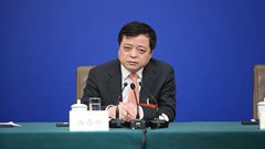 全國政協(xié)常委、全國工商聯(lián)副主席、正泰集團(tuán)董事長 南存輝