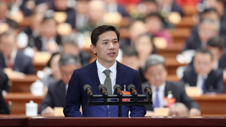 中國民間商會副會長，百度在線網(wǎng)絡(luò)技術(shù)（北京）有限公司董事長兼首席執(zhí)行官 李彥宏