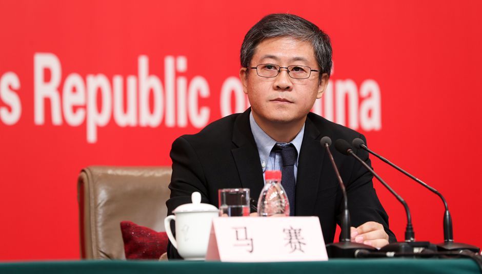 廣場專家組組長、清華大學(xué)美術(shù)學(xué)院黨委書記馬賽介紹相關(guān)情況
