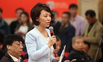中央電視臺、中國國際電視臺記者提問