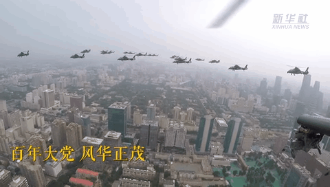 獨家視角！空中梯隊飛過天安門