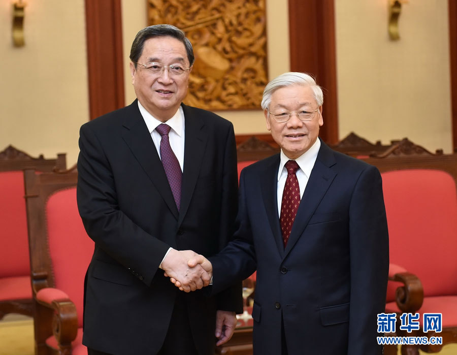 12月25日至27日，中共中央政治局常委、全國政協(xié)主席俞正聲對(duì)越南進(jìn)行正式訪問。這是12月26日，俞正聲在河內(nèi)會(huì)見越共中央總書記阮富仲。 新華社記者劉建生攝