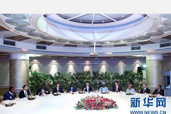 12月5日，國家主席習近平在約翰內斯堡再次集體會見17位非洲國家領導人。 新華社記者 姚大偉 攝