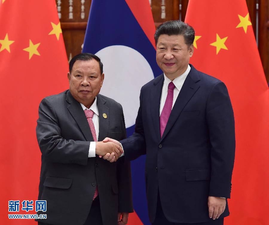 9月2日，國(guó)家主席習(xí)近平在杭州會(huì)見(jiàn)老撾國(guó)家主席本揚(yáng)。新華社記者張鐸攝